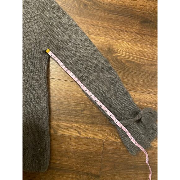 EUC Bow Tie sleeves oversized mohair turtleneck sweater ribbed green sz: S - Picture 6 of 14